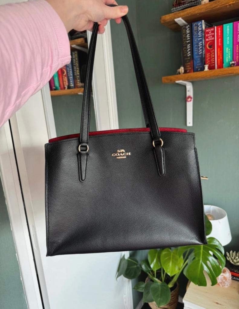 Coach Tatum carryall 40 black/red tote bag, Ophalen, Zo goed als nieuw, Zwart, Shopper