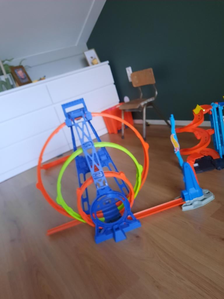 Hot wheels baan met looping, Ophalen, Zo goed als nieuw, Hot Wheels, Met looping