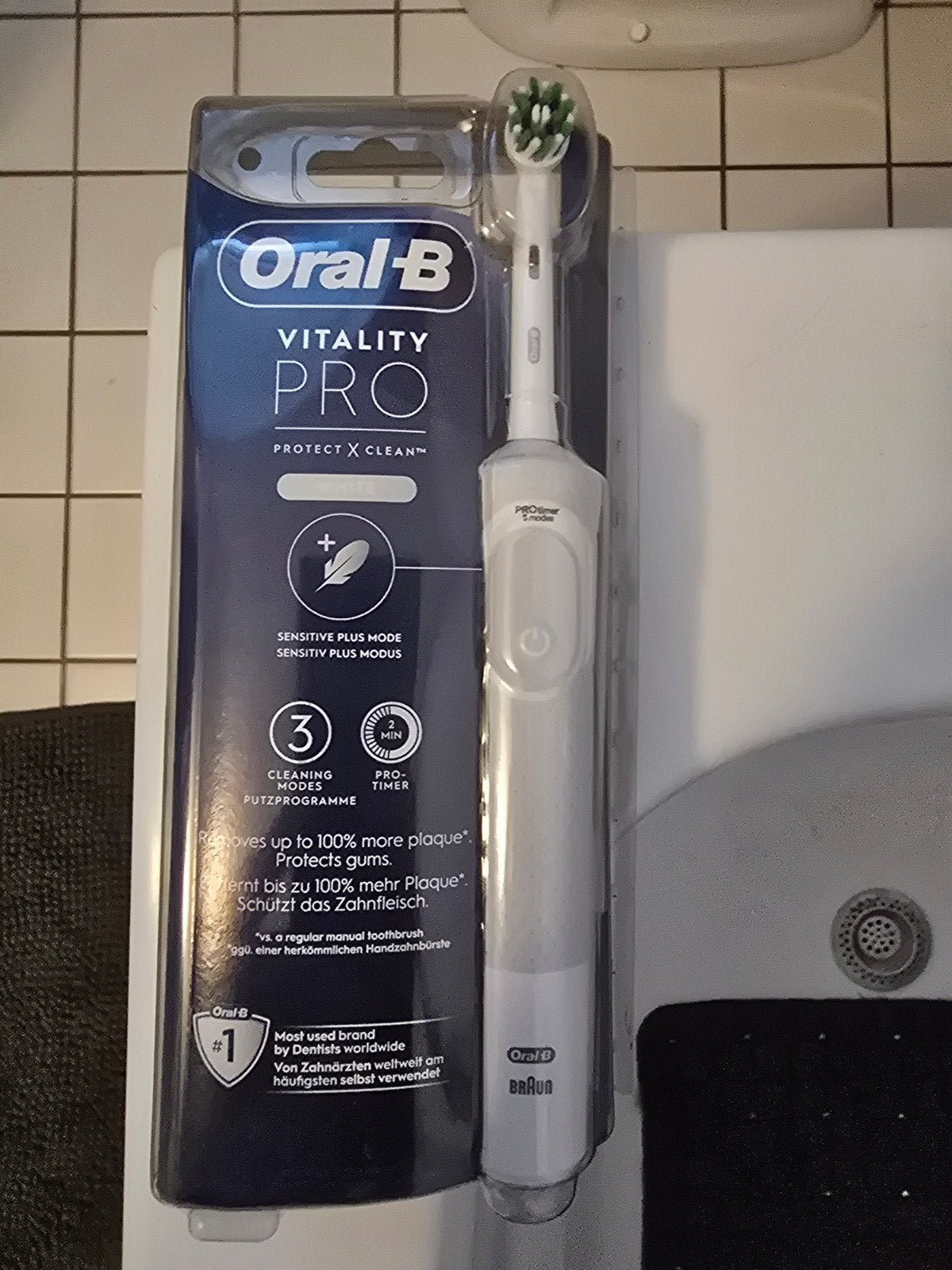 Oral-B Vitality Pro elektrische tandenborstel nieuw, Ophalen of Verzenden, Nieuw, Mondverzorging