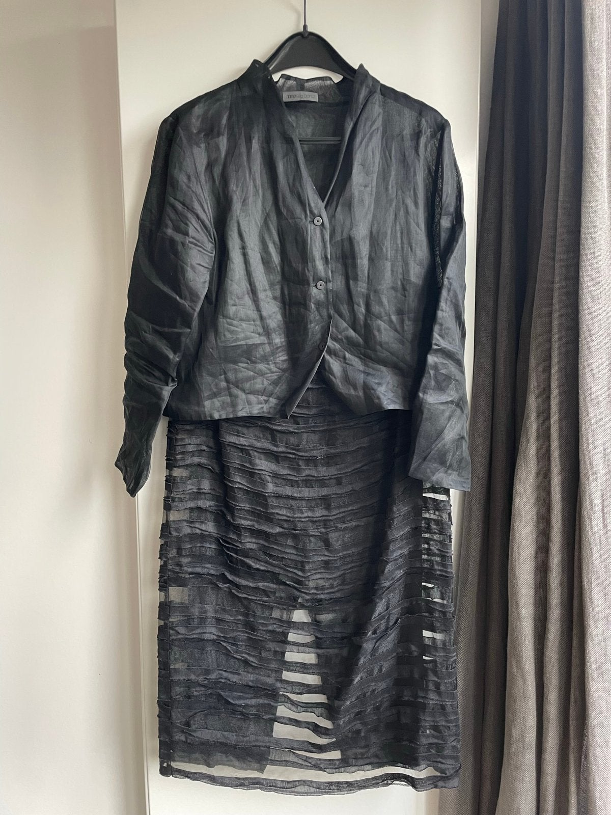 zwarte set (rok met jasje) maat 38/40 ANNETTE GÖRTZ, Maat 38/40 (M), Kostuum of Pak, Zwart, Ophalen of Verzenden