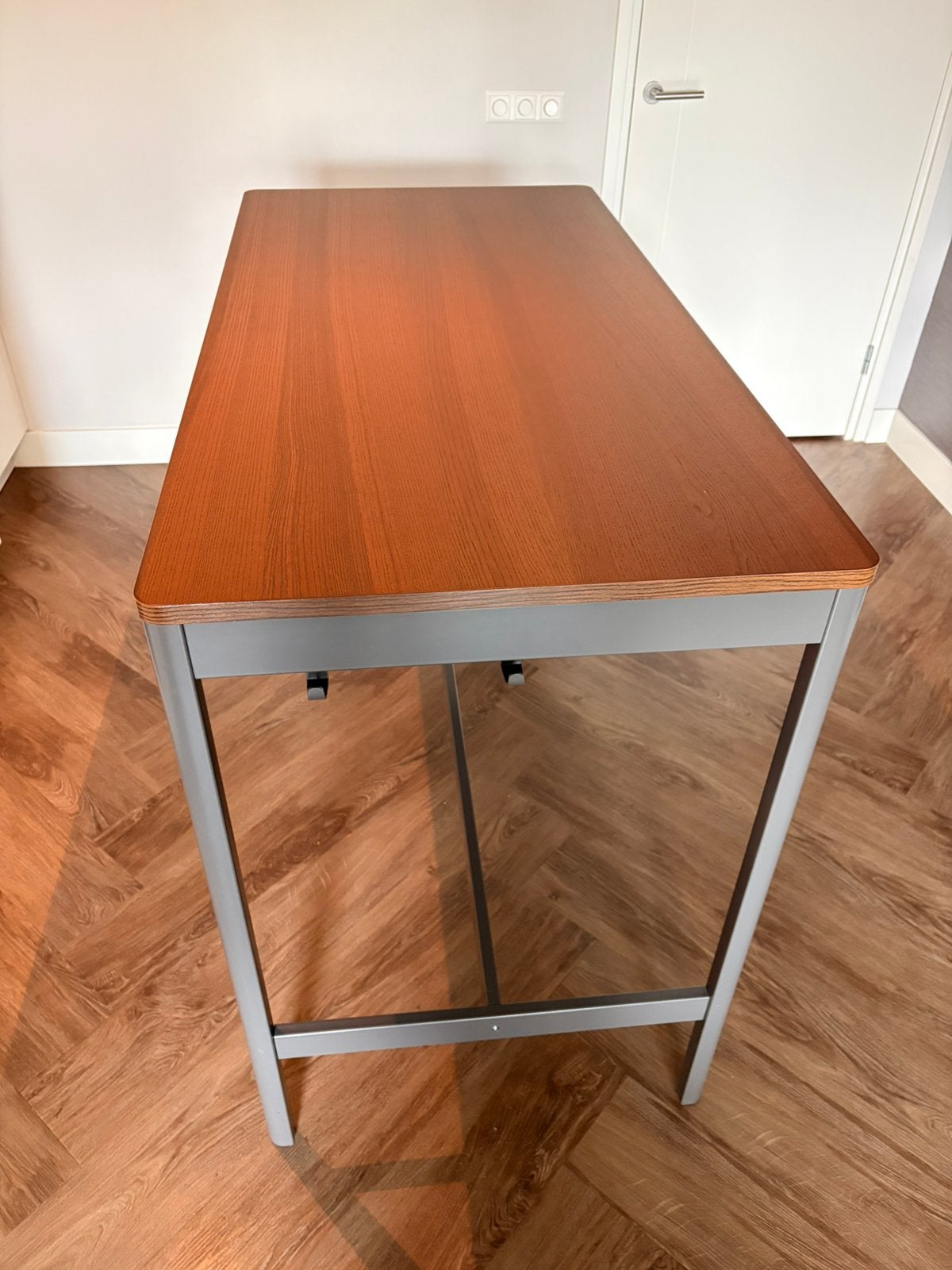 IKEA Idåsen hoge tafel / bartafel / statafel, Ophalen, Zo goed als nieuw