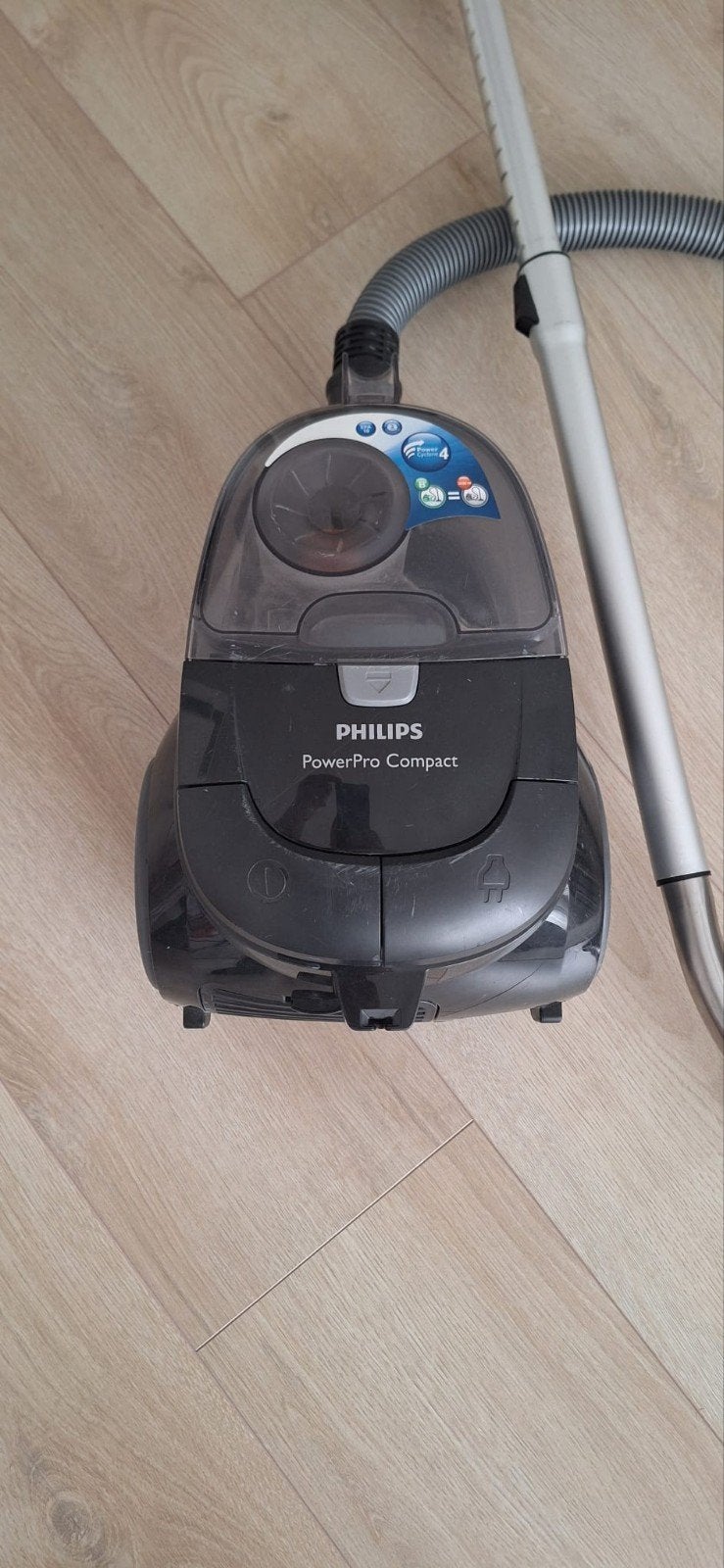 Philips PowerPro Compact stofzuiger - 750W, Ophalen, Gebruikt, Philips, Sledestofzuiger