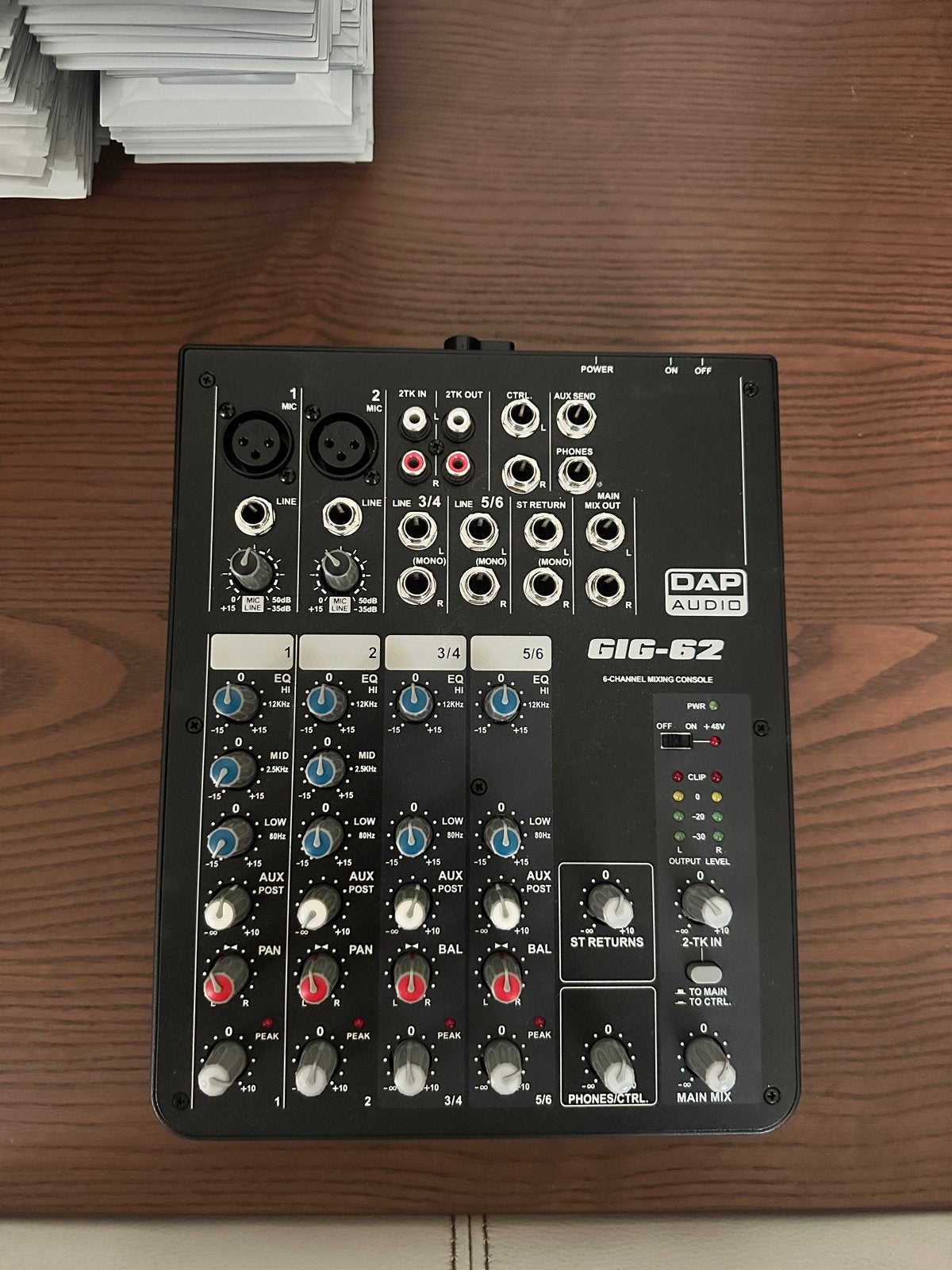 DAP Audio GIG-62 6-kanaals live mixer, Muziek en Instrumenten, Ophalen of Verzenden, Zo goed als nieuw, 5 tot 10 kanalen, Microfooningang