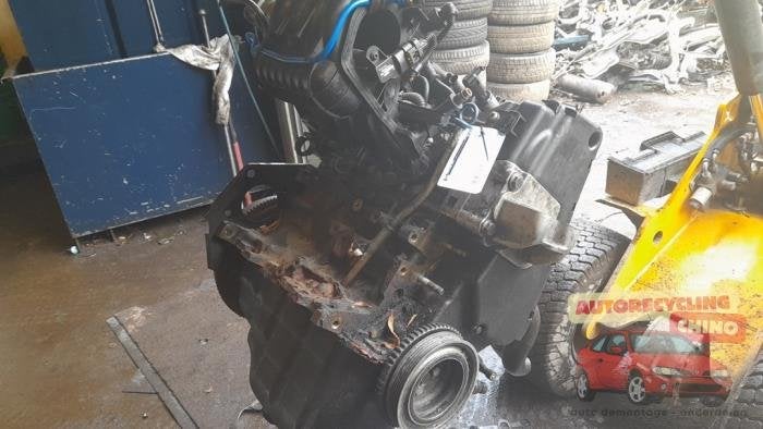 Motor van een Fiat Punto, Ophalen, Gebruikt, -, -