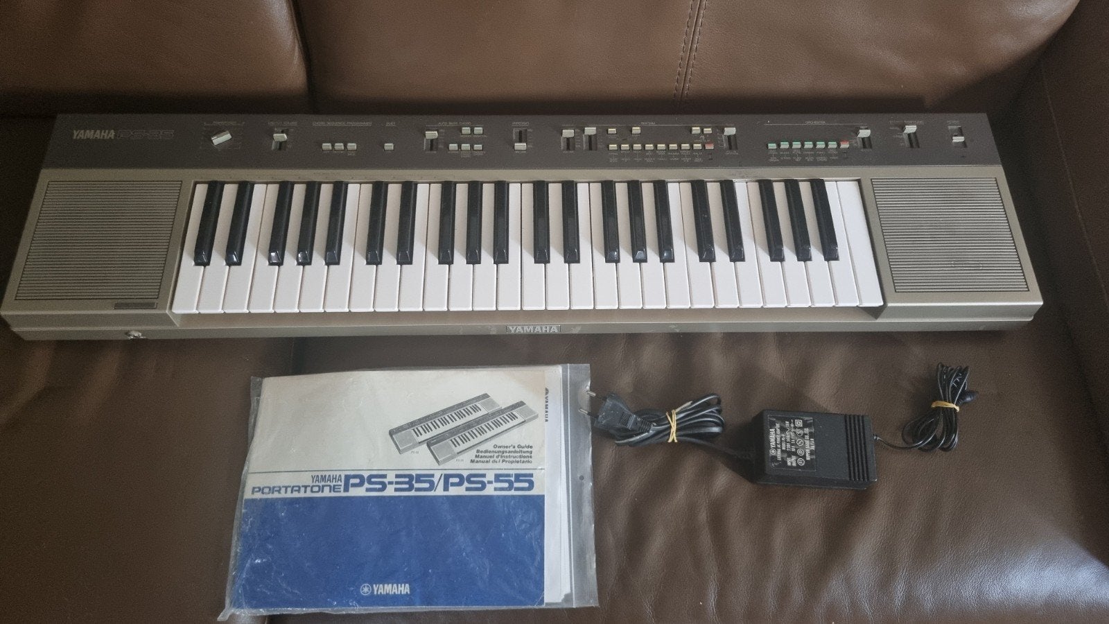 Yamaha PS-35 keyboard synthesizer, Ophalen of Verzenden, 61 toetsen, Yamaha