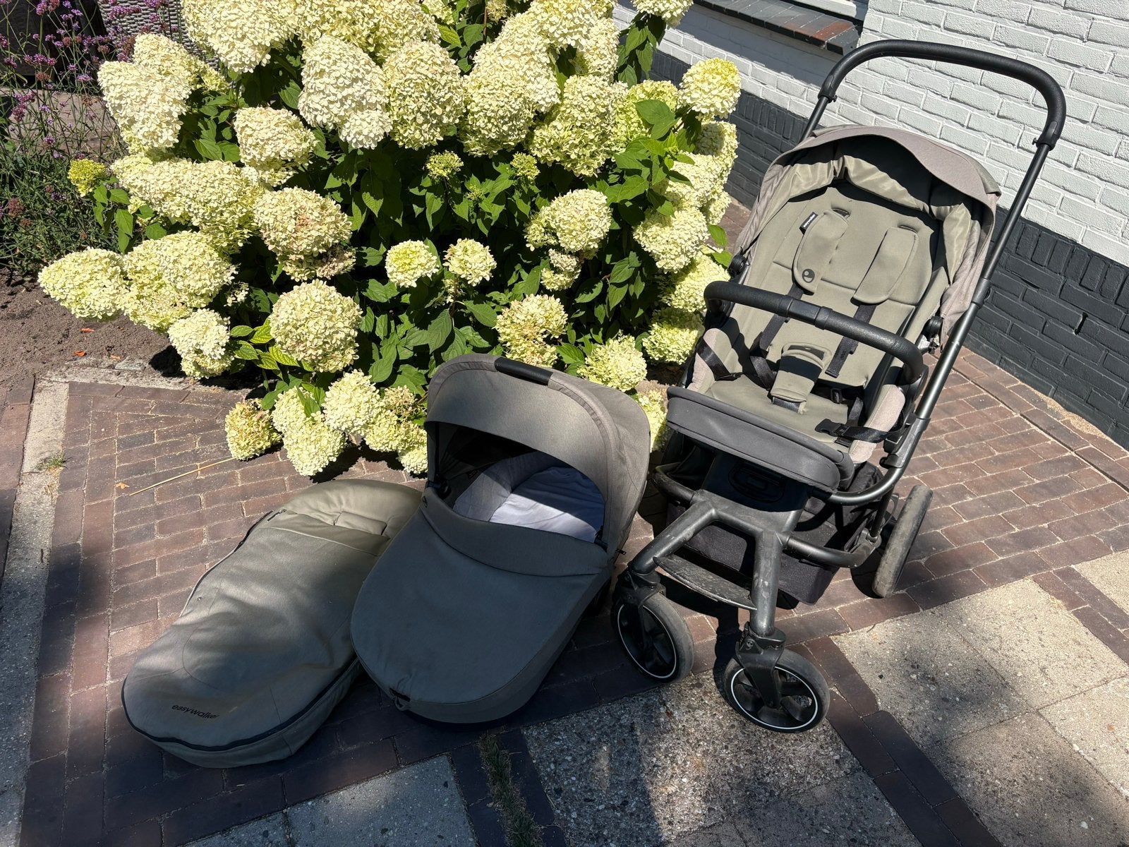 Easywalker Harvey 3 kinderwagen met reiswieg, Kinderen en Baby's, Kinderwagens en Combinaties, Zo goed als nieuw, Combiwagen, Met reiswieg