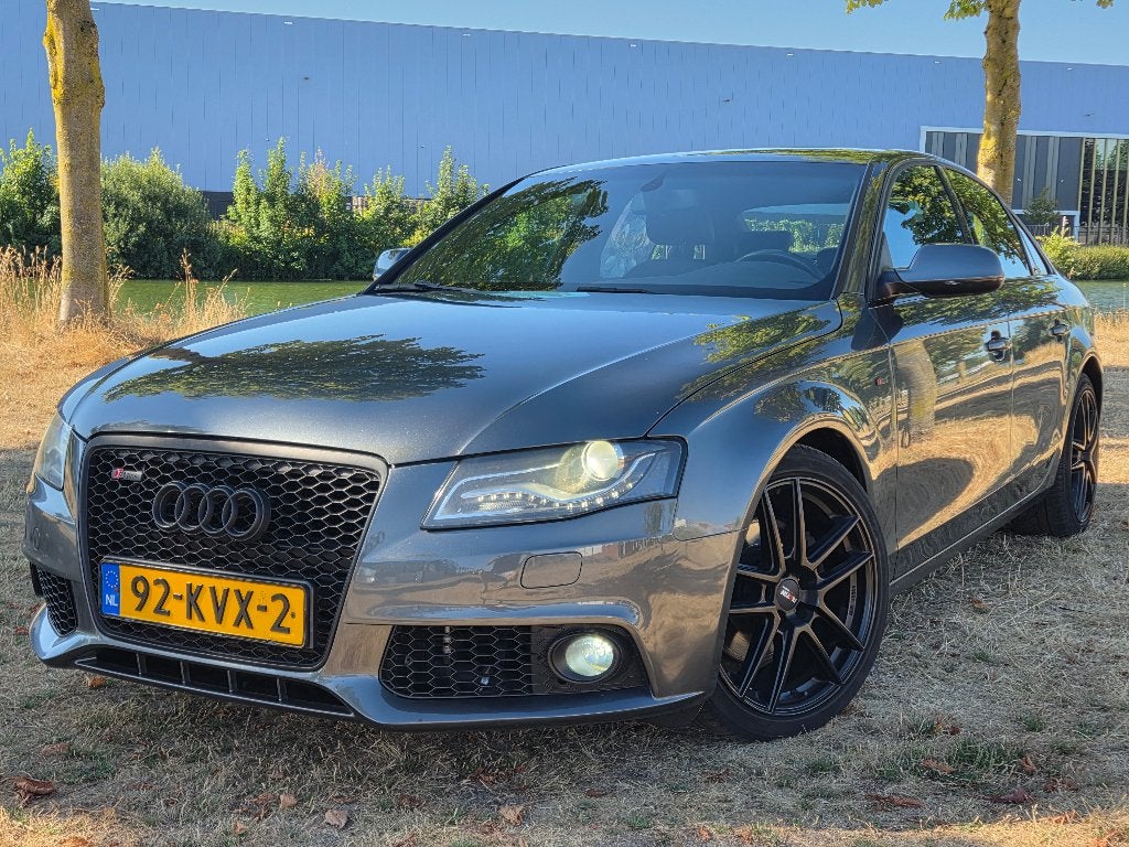 Audi A4 1.8 Tfsi 88KW 2010 Daytona grijs S-line, Auto's, Audi, 4 cilinders, 75 €/maand, Handgeschakeld, Particulier