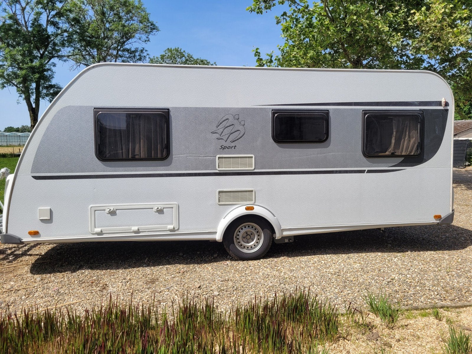 Knaus Sport 500 FU caravan met voortent en mover, Caravans en Kamperen, Rondzit, Frans bed, Particulier, Kachel