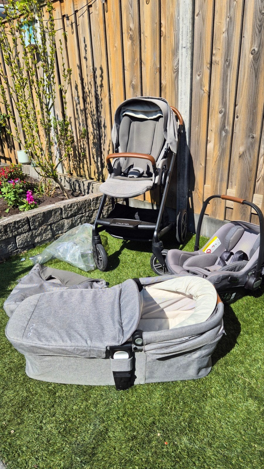 Nuna Mixx Next - compleet (kinderwagen, reiswieg, autostoel), Ophalen, Zo goed als nieuw, Overige merken