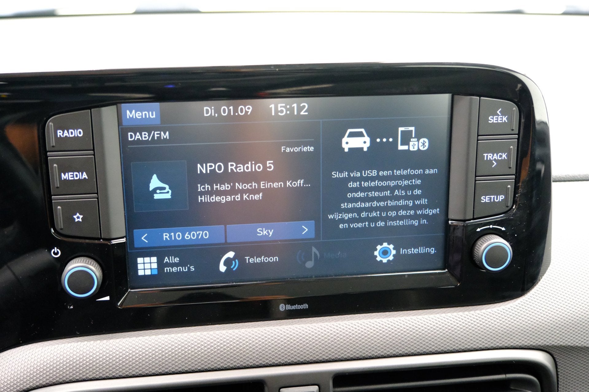 Foto 14 van Hyundai I10 1.0 Comfort Aut. 5-zits|Two-Tone|Airco|Trekhaak|