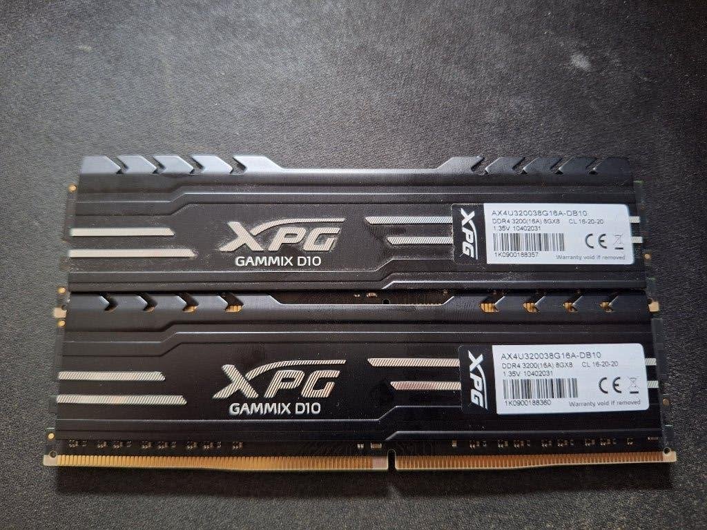 XPG Gammix D10 16GB (2x8GB) DDR4 RAM – CL16 – Werkt perfect, DDR4, Ophalen of Verzenden, Zo goed als nieuw, Desktop