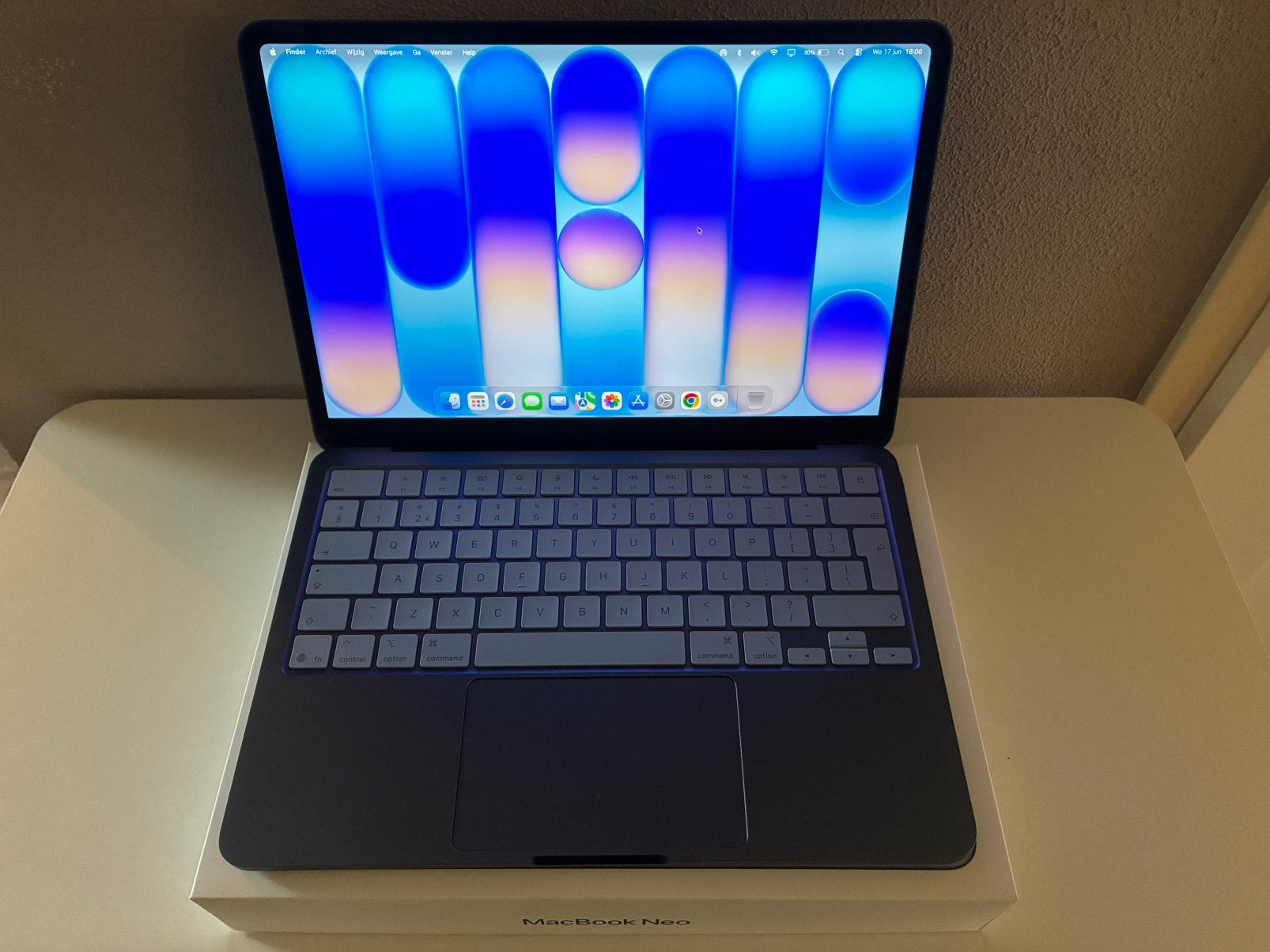 Macbook Neo 256gb, Computers en Software, Apple Macbooks, Ophalen, 8 GB, 13 inch, Zo goed als nieuw
