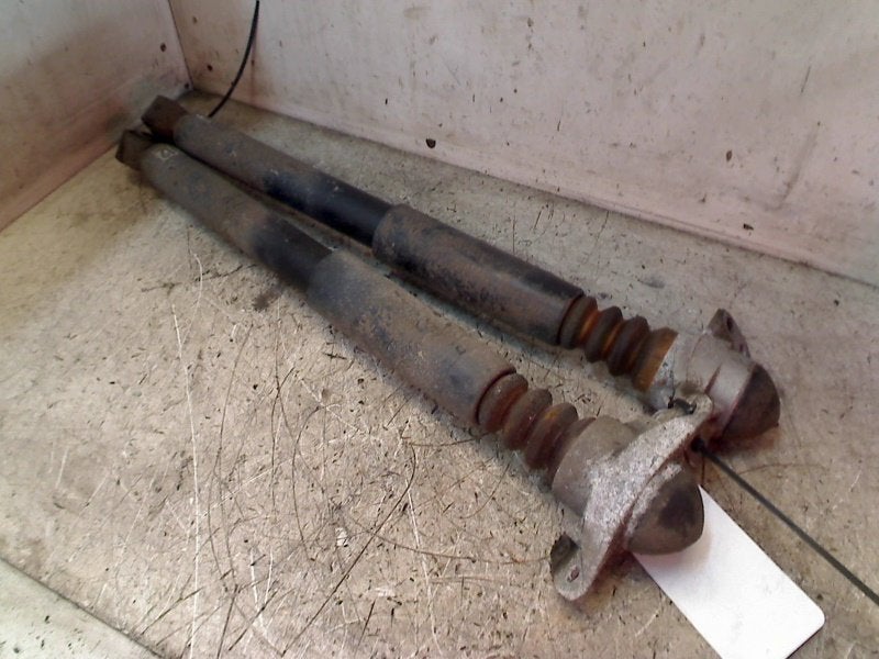 Schokbrekerset Achter Jetta IV (162/16A) 2012, Gebruikt, Volkswagen, Volkswagen AG, Kundenbetreuung@volkswagen.de