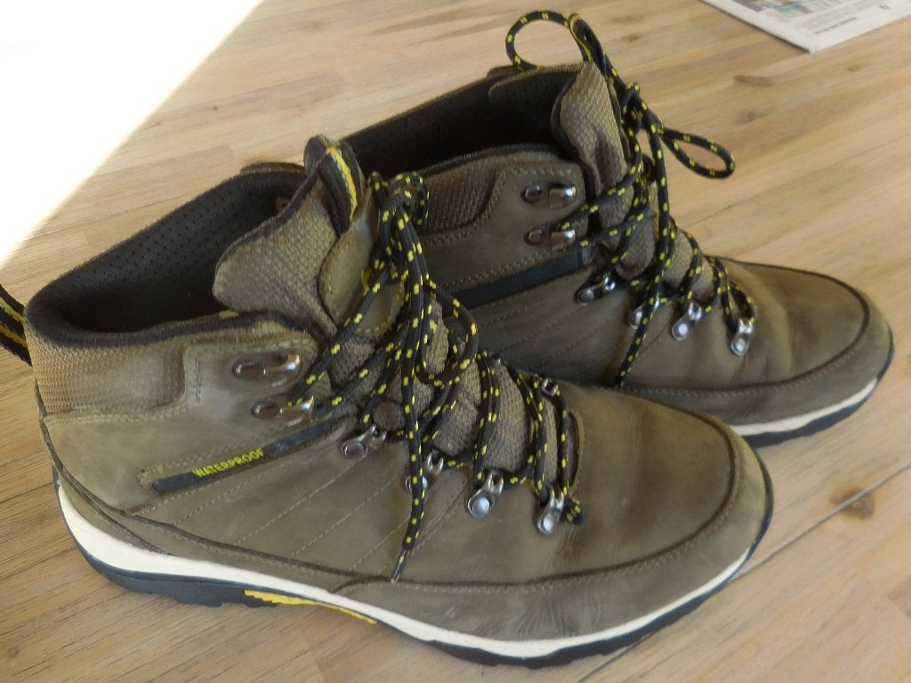 bergschoenen. Human Nature. Mt 43. Waterproof. Taupe., Kleding | Heren, Schoenen, Bruin, Ophalen of Verzenden, Zo goed als nieuw