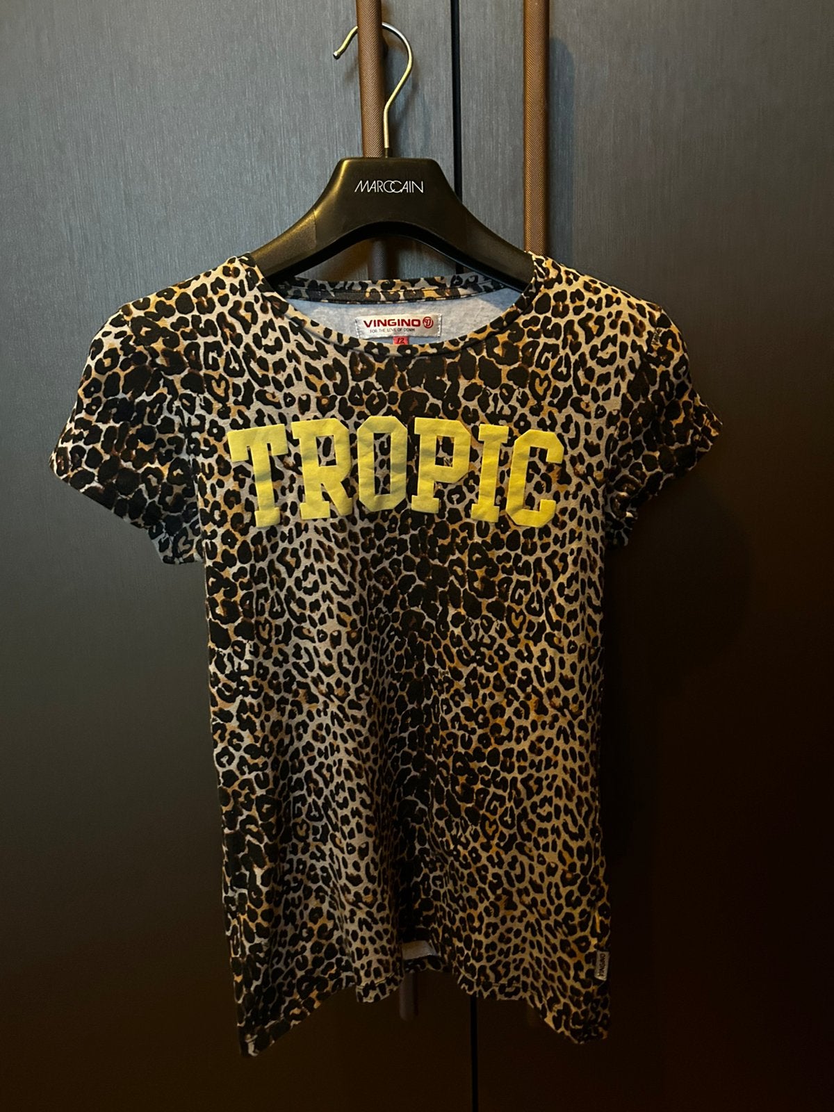 Vingino shirt in panter print, Ophalen of Verzenden, Zo goed als nieuw