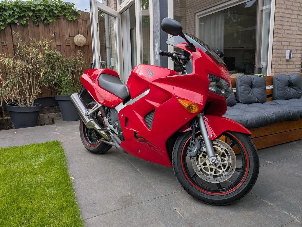 Honda VFR 800 FI uit 2000, 782 cc, 4 cilinders, Gebruikt, Particulier