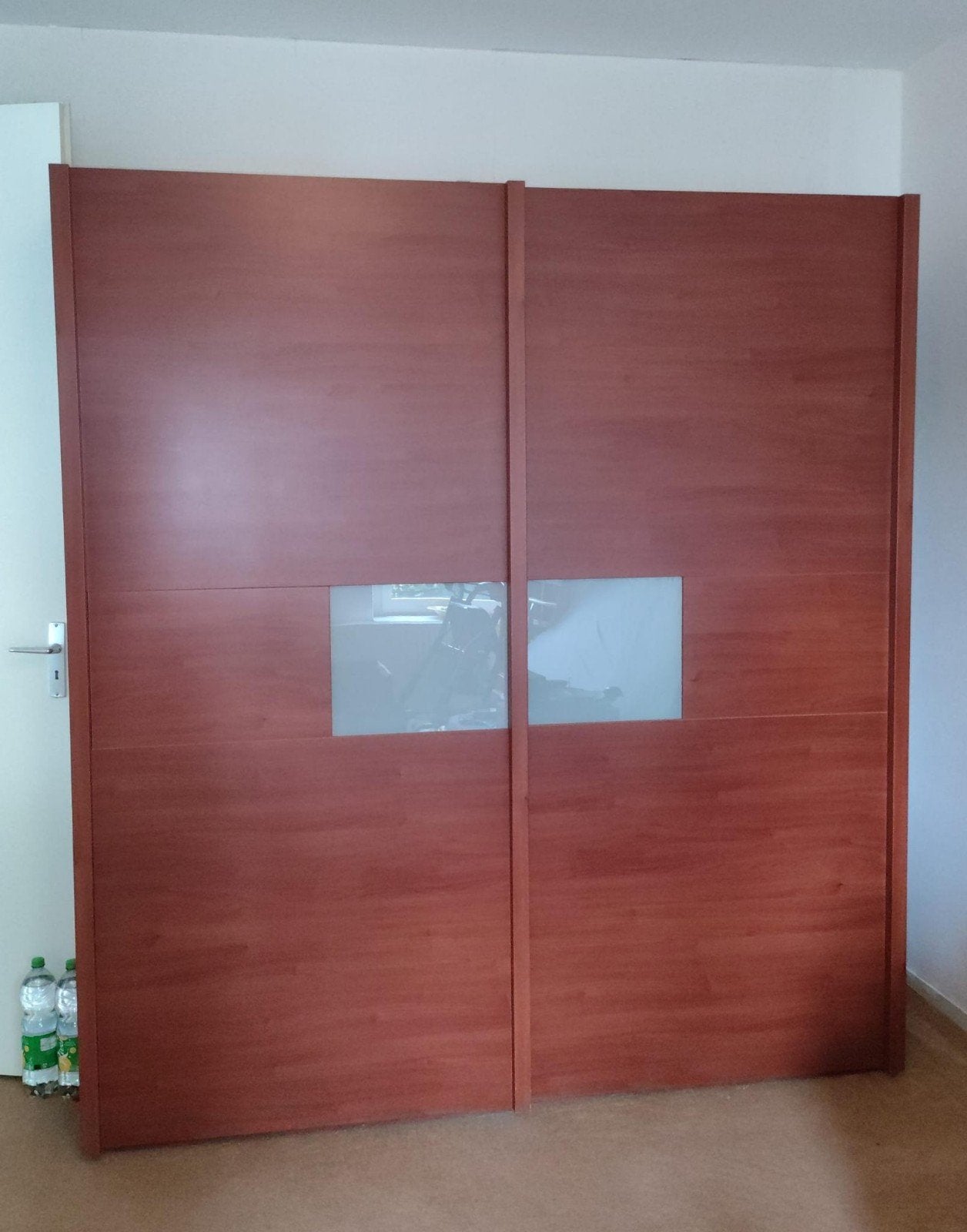 Gratis kledingkast ophalen uit Leeuwarden, Huis en Inrichting, Ophalen, Gebruikt, 50 tot 75 cm, 150 tot 200 cm