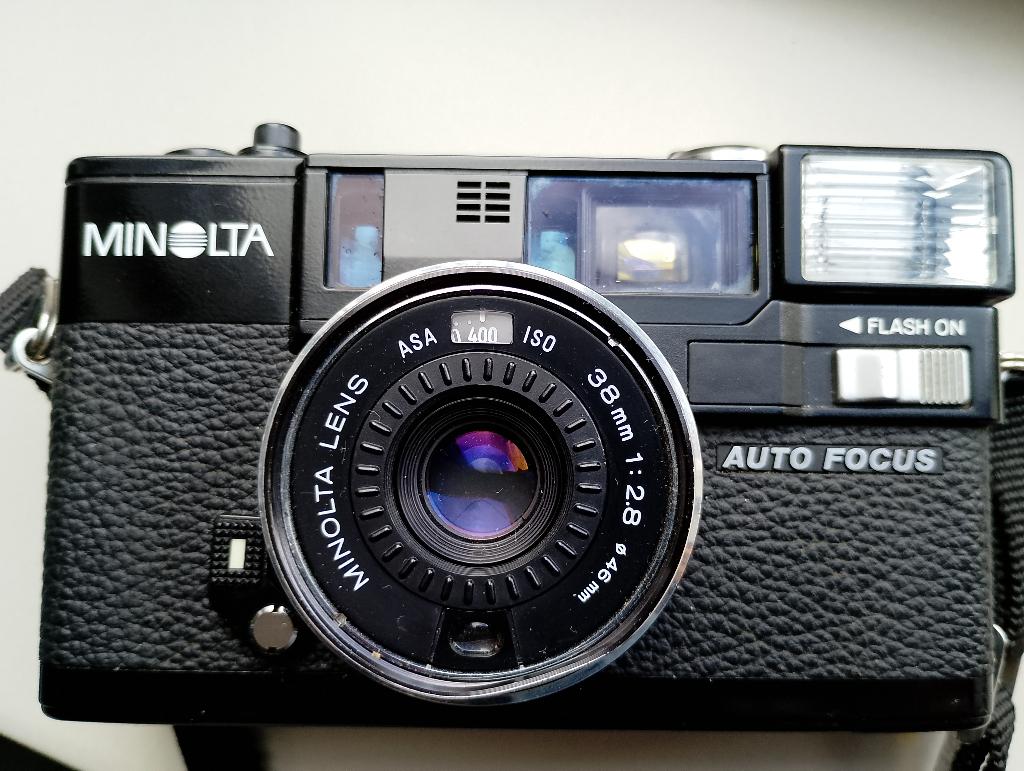 Minolta Hi-matic AF2, Audio, Tv en Foto, Fotocamera's Analoog, Ophalen of Verzenden, Gebruikt, Compact, Minolta