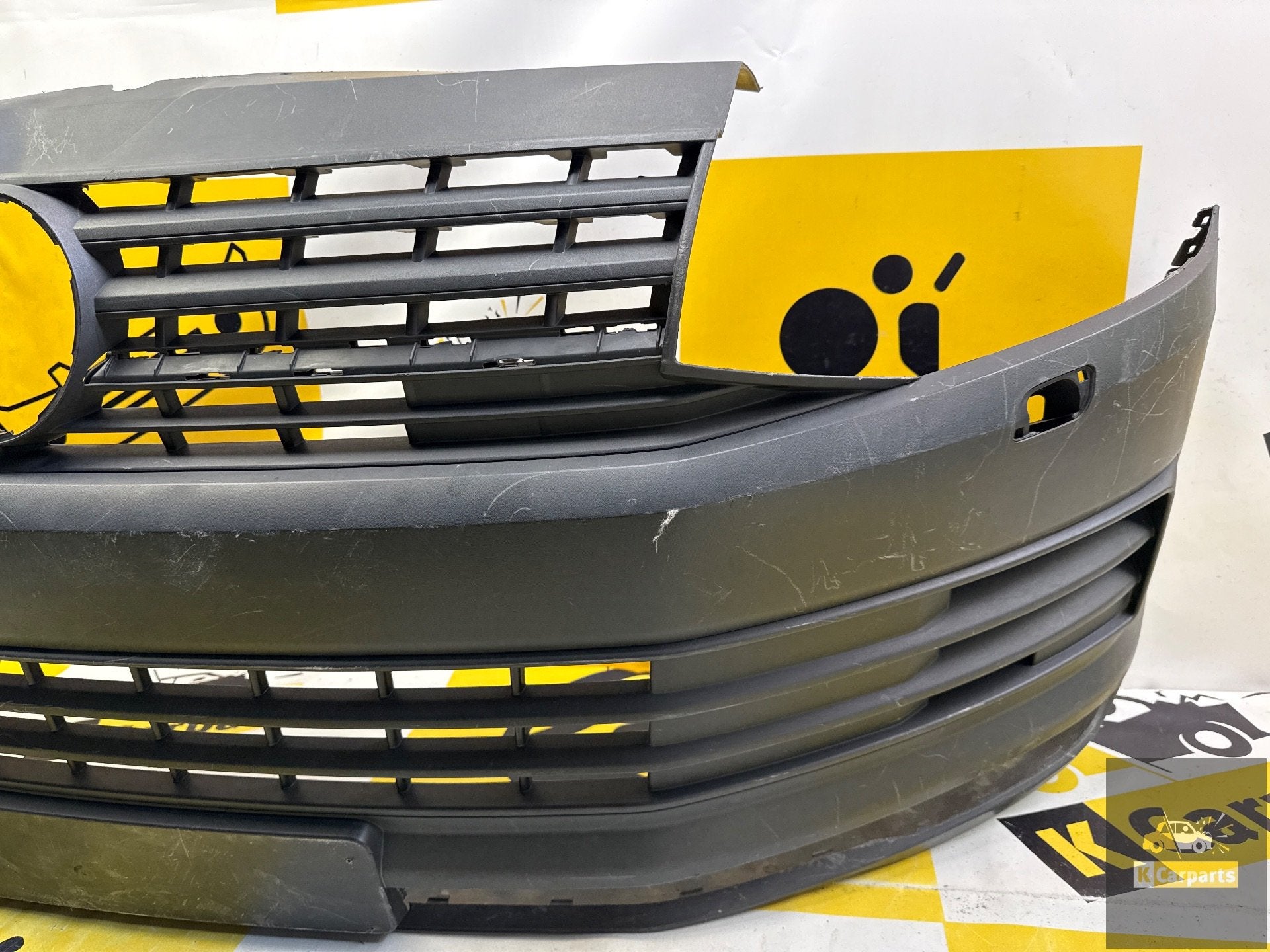 Volkswagen Transporter T6 T7 Voorbumper 7E0807221D, Auto-onderdelen, Gebruikt, Volkswagen AG, Bumper, Berliner Ring 2
38440  Wolfsburg, DE
