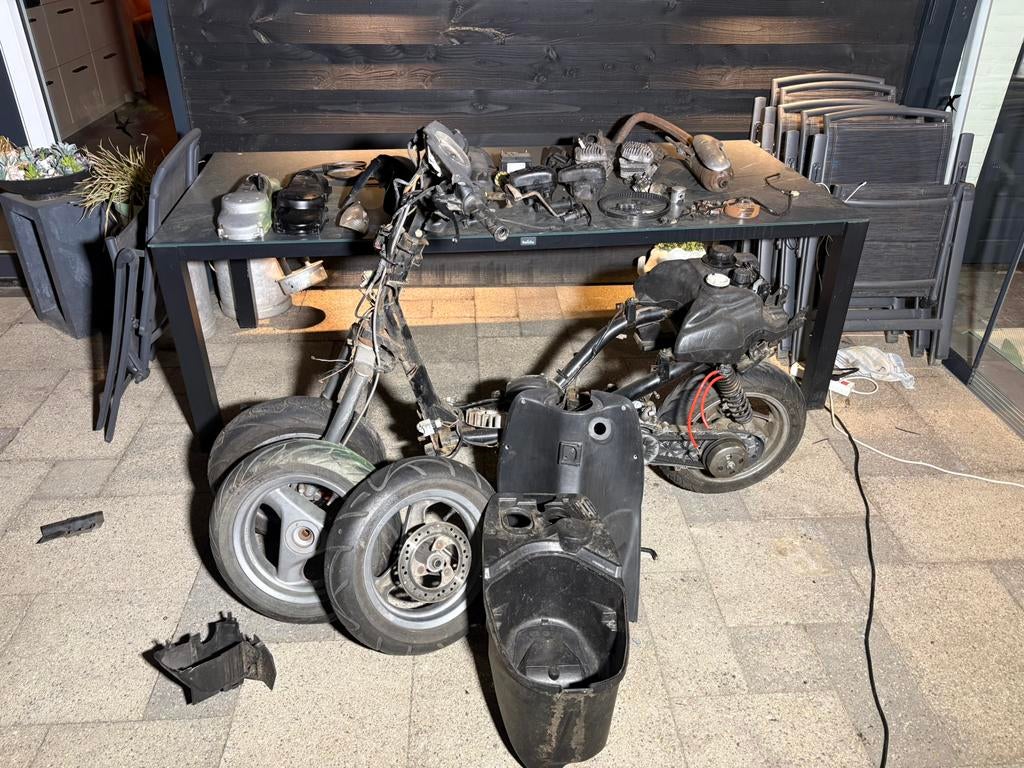 Peugeot vivacity project ! Zonder 123, Ophalen, Zo goed als nieuw, Blok, Peugeot