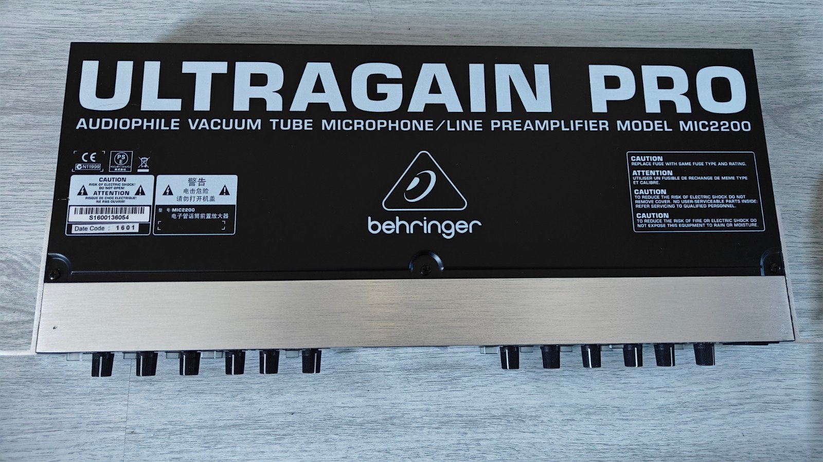 Behringer ULTRAGAIN PRO MIC2200, Ophalen of Verzenden, Zo goed als nieuw