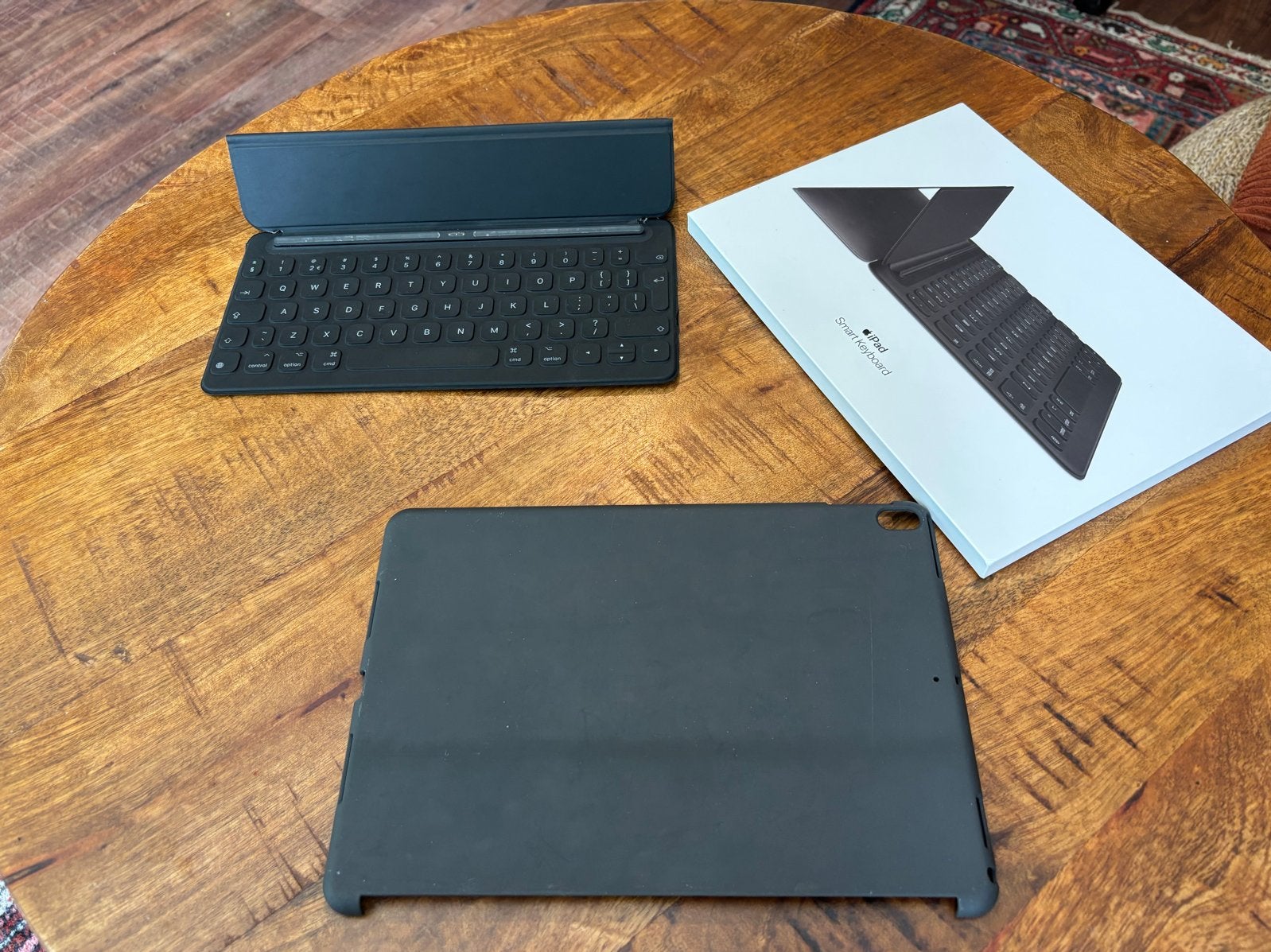 Apple Smart Keyboard voor iPad 10.2" / 10.5" + KhöMö case, Computers en Software, Apple iPads, 10 inch, Gebruikt, Apple iPad, Ophalen of Verzenden