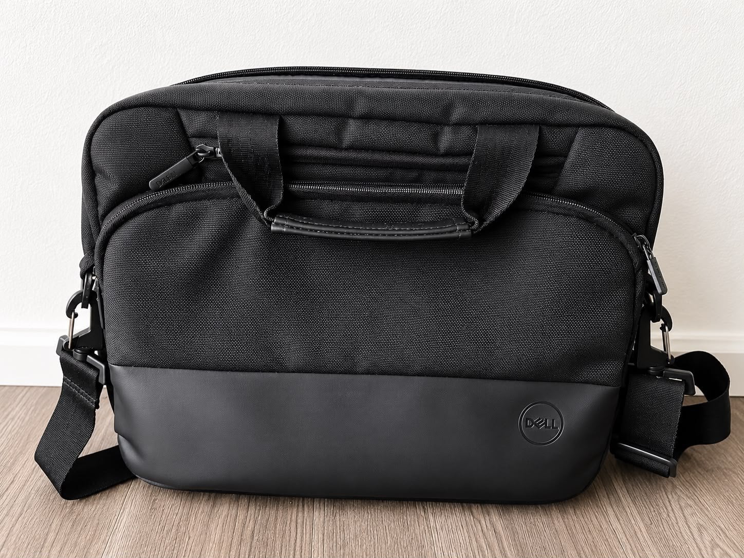 Dell laptoptas, Computers en Software, Ophalen of Verzenden, 15 inch, Zo goed als nieuw