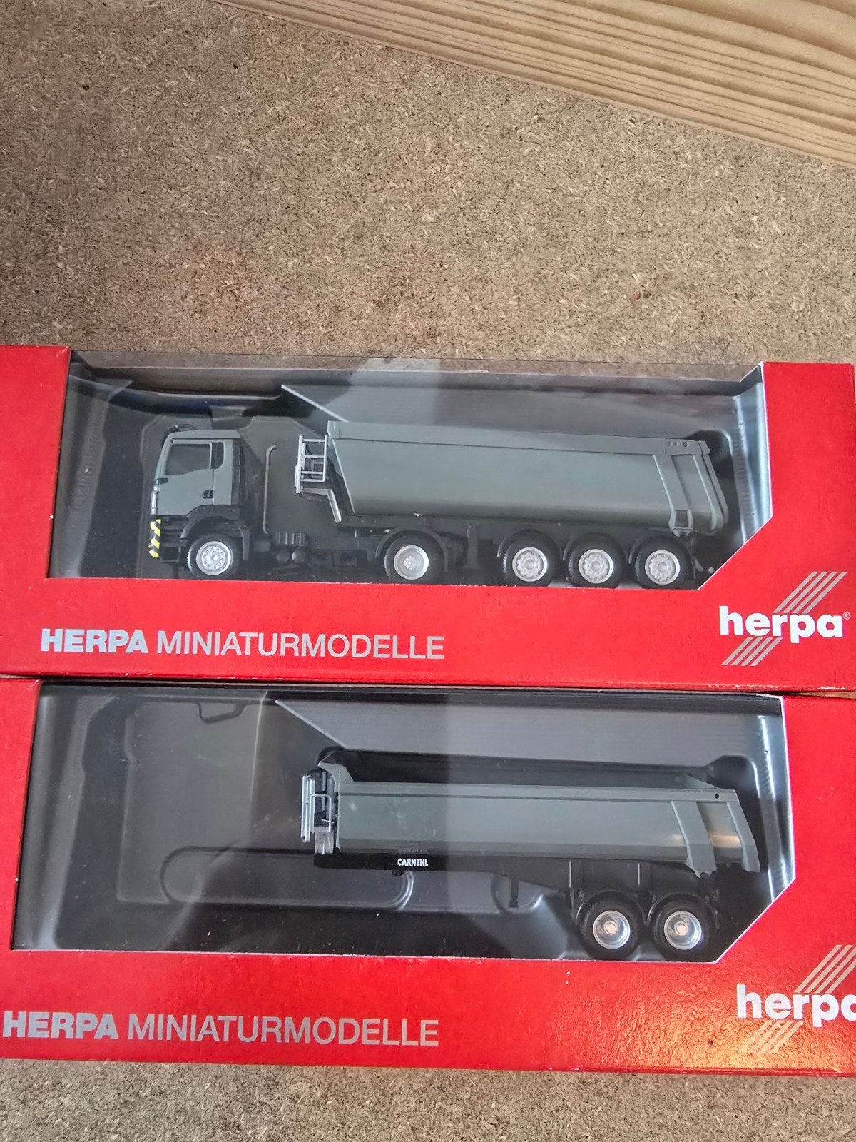 1426 herpa man tgs nn met 2x herpa kipper grijs, Ophalen of Verzenden, Nieuw, Bus of Vrachtwagen, Herpa
