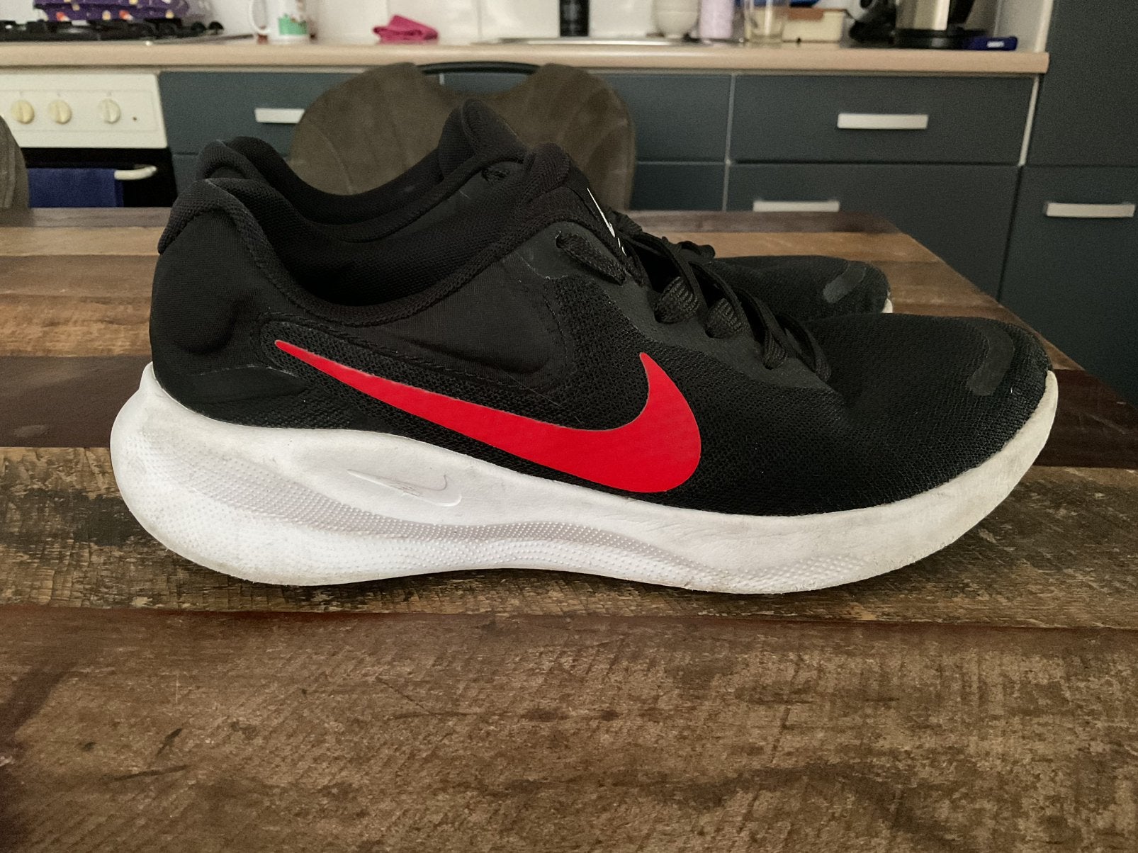 Nike Revolution sportschoenen mt 41, Ophalen of Verzenden, Gedragen