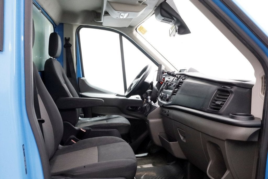 Ford Transit 350 2.0 TDCI 130pk E6 Bakwagen met achterdeuren, Voorwielaandrijving, 15 km/l, Euro 6, Blauw
