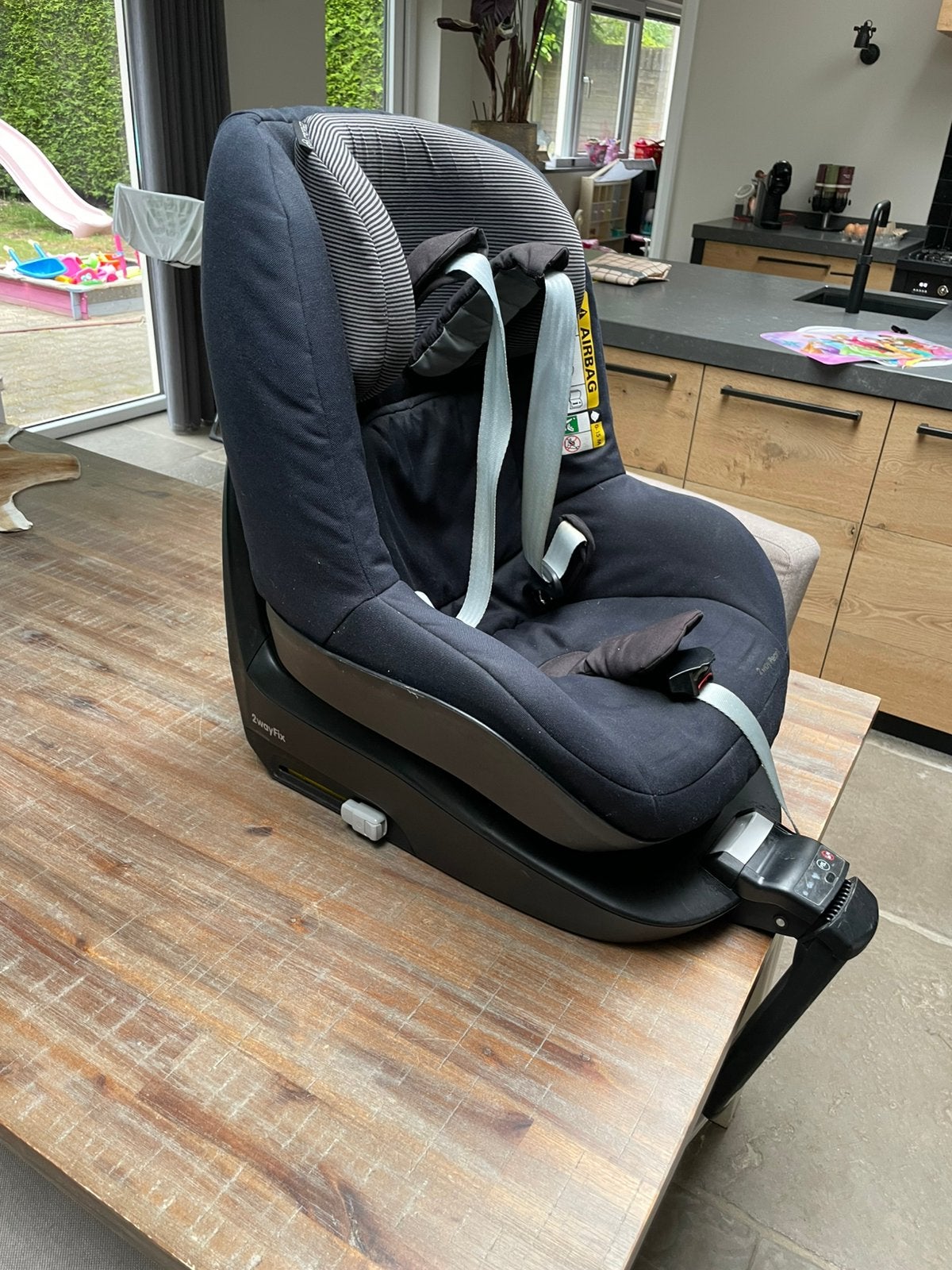 Kinderstoel en base t, Ophalen, Gebruikt, Maxi-Cosi, Isofix
