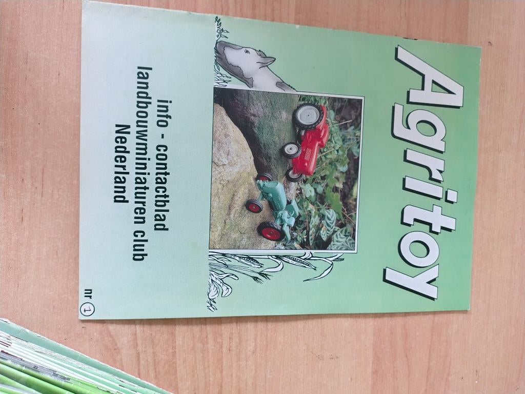 Agritoy clubblad lcn  bijna allemaal, Ophalen of Verzenden, Zo goed als nieuw, Tractor of Landbouw, Overige merken