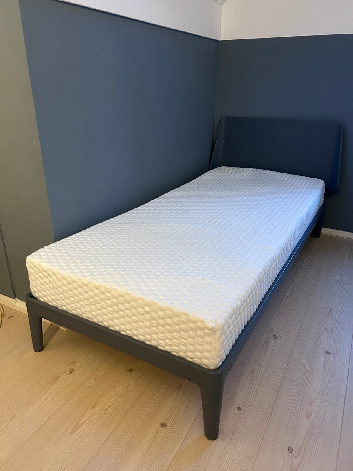 Auping essential bedombouw, Huis en Inrichting, Ophalen, 90 cm, Eenpersoons, Blauw