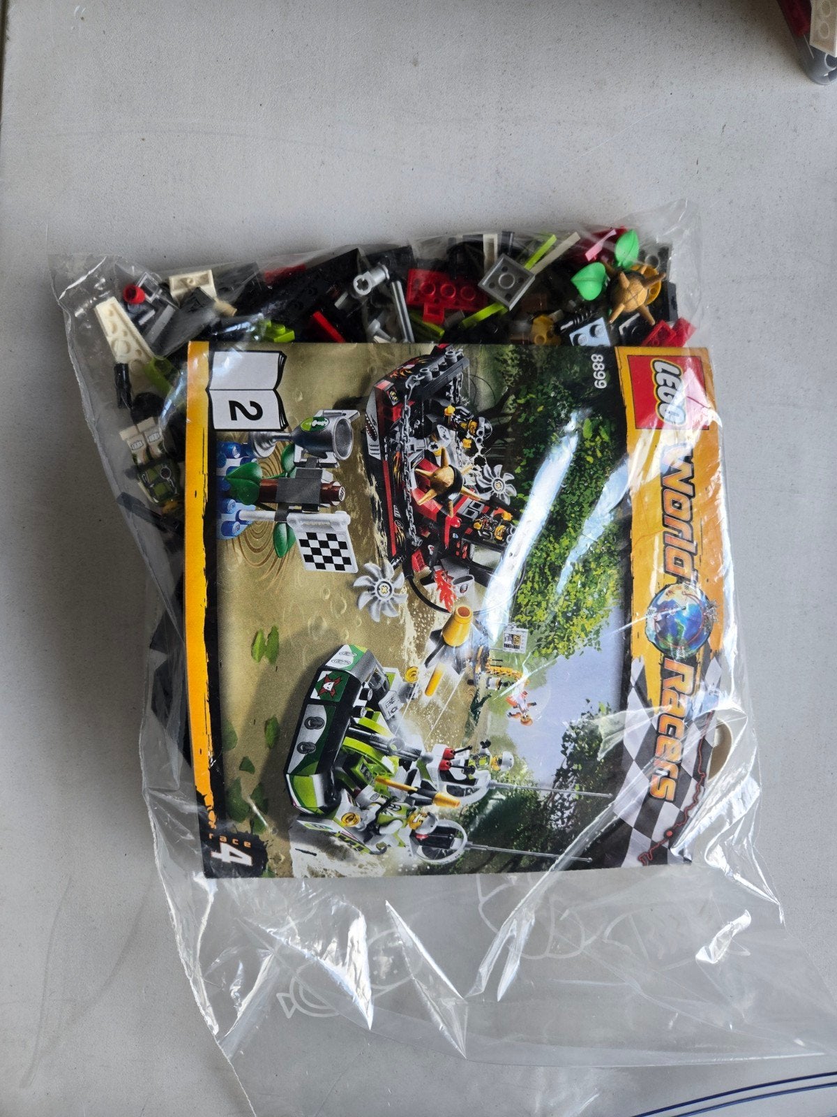 Lego World Racers 8899 en 8898- Complete set met instructies, Gebruikt, Lego, Compleet, Ophalen of Verzenden