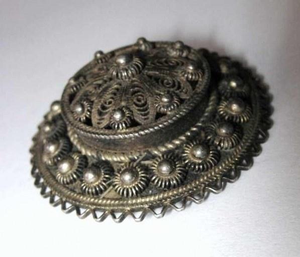 Scandinavische antieke zilveren knoopjes broche (6144-1854), Ophalen, Zilver, Broche