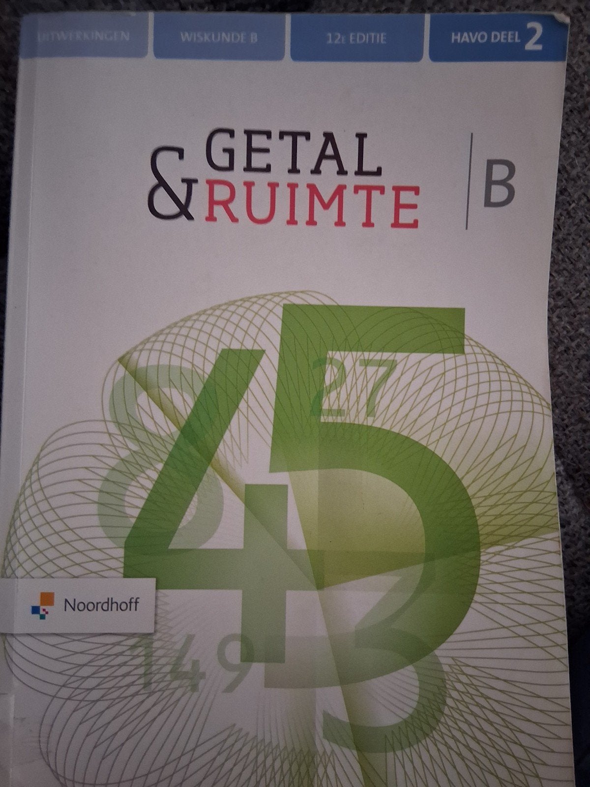 Getal & Ruimte wiskunde B uitwerkingen 2, Ophalen of Verzenden, Zo goed als nieuw, Overige niveaus, Nederlands