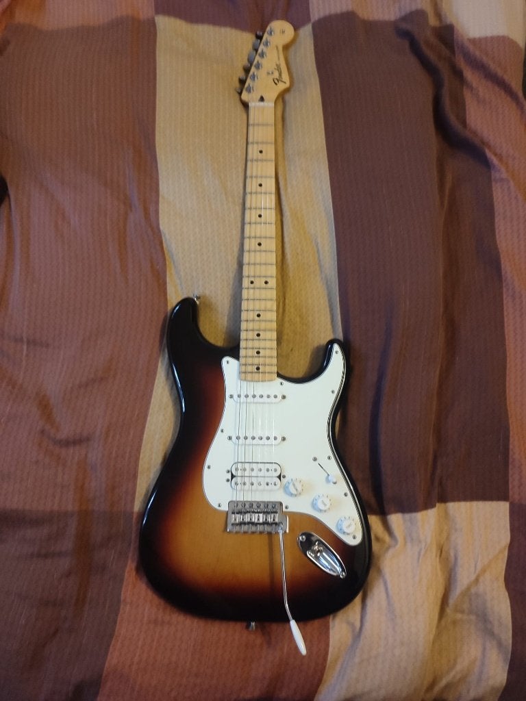 Fender standard HSS 2017, Ophalen of Verzenden, Gebruikt, Solid body, Fender