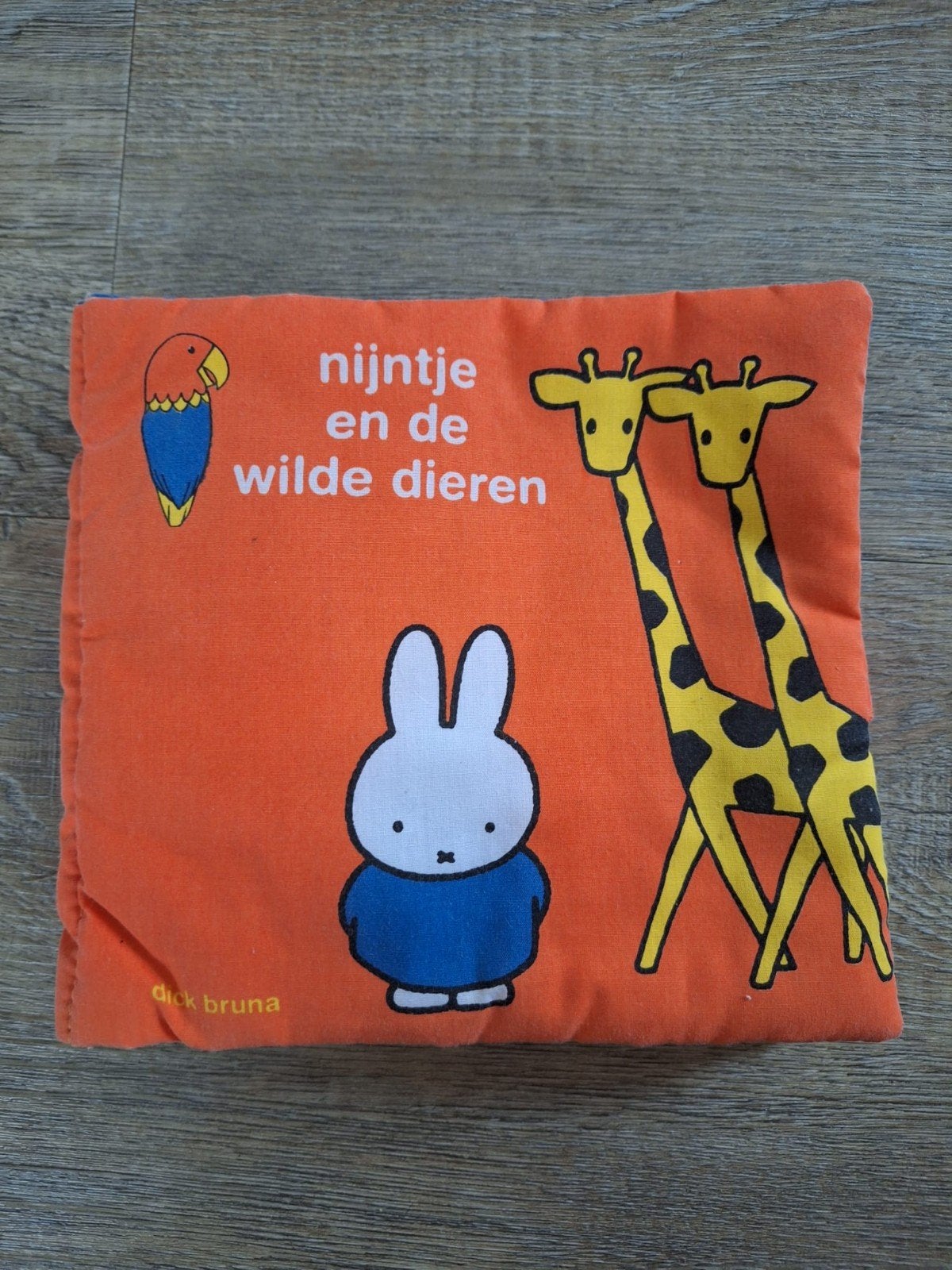 Nijntje en de wilde dieren stoffen boekje, Boeken, Ophalen of Verzenden, Dick Bruna, Uitklap-, Voel- of Ontdekboek, 0 tot 6 maanden