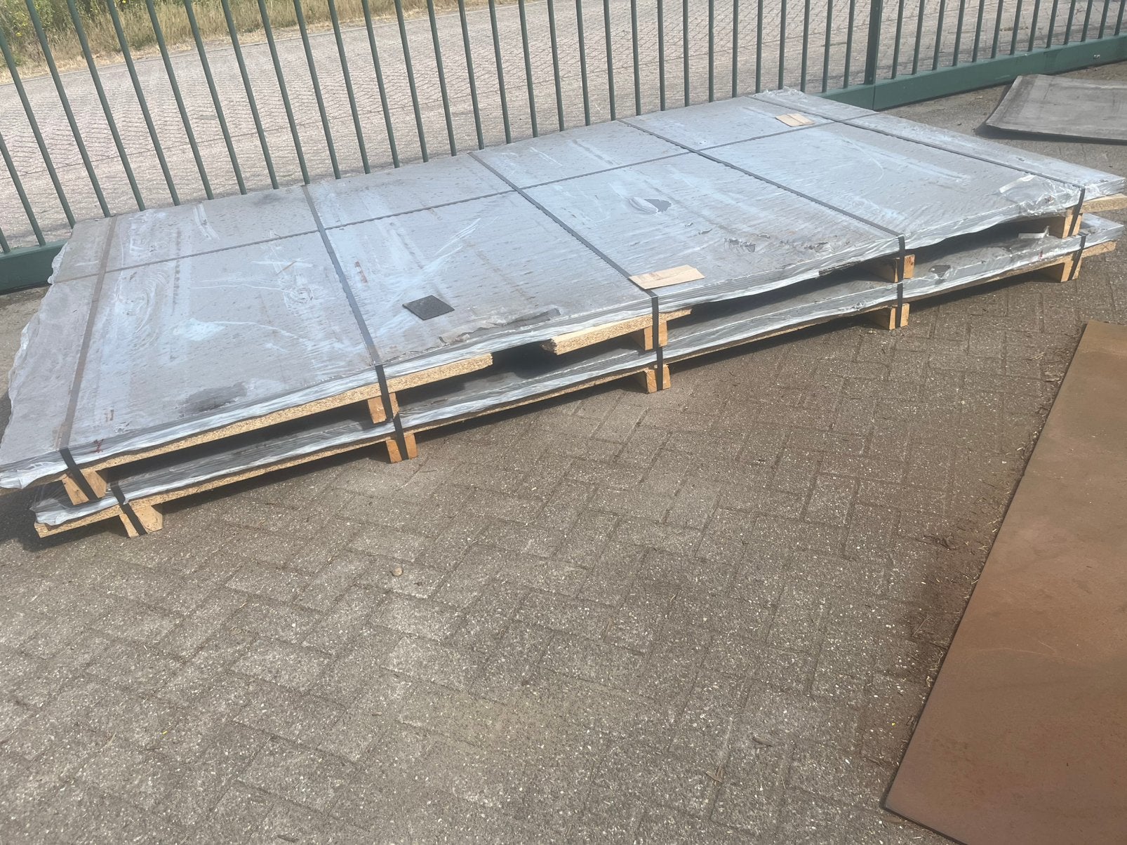 Staalplaat afmeting 3500x2000x6 Mm 16 stuks, Ophalen of Verzenden, Zo goed als nieuw