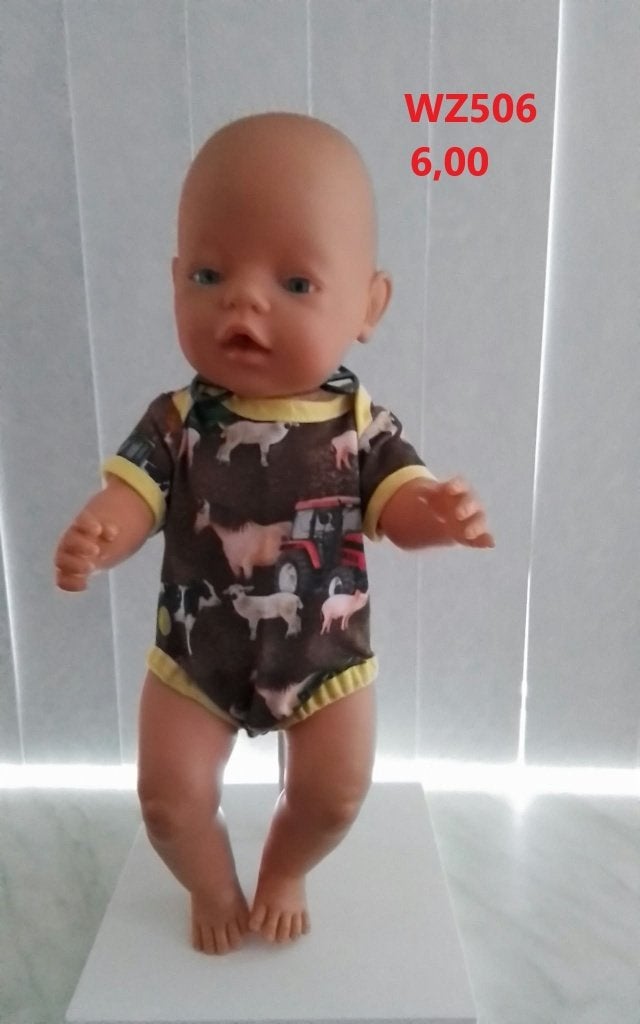 Poppenkleertjes baby born. Rompertje boerderij. KiKa., Kinderen en Baby's, Ophalen of Verzenden, Nieuw, Babypop
