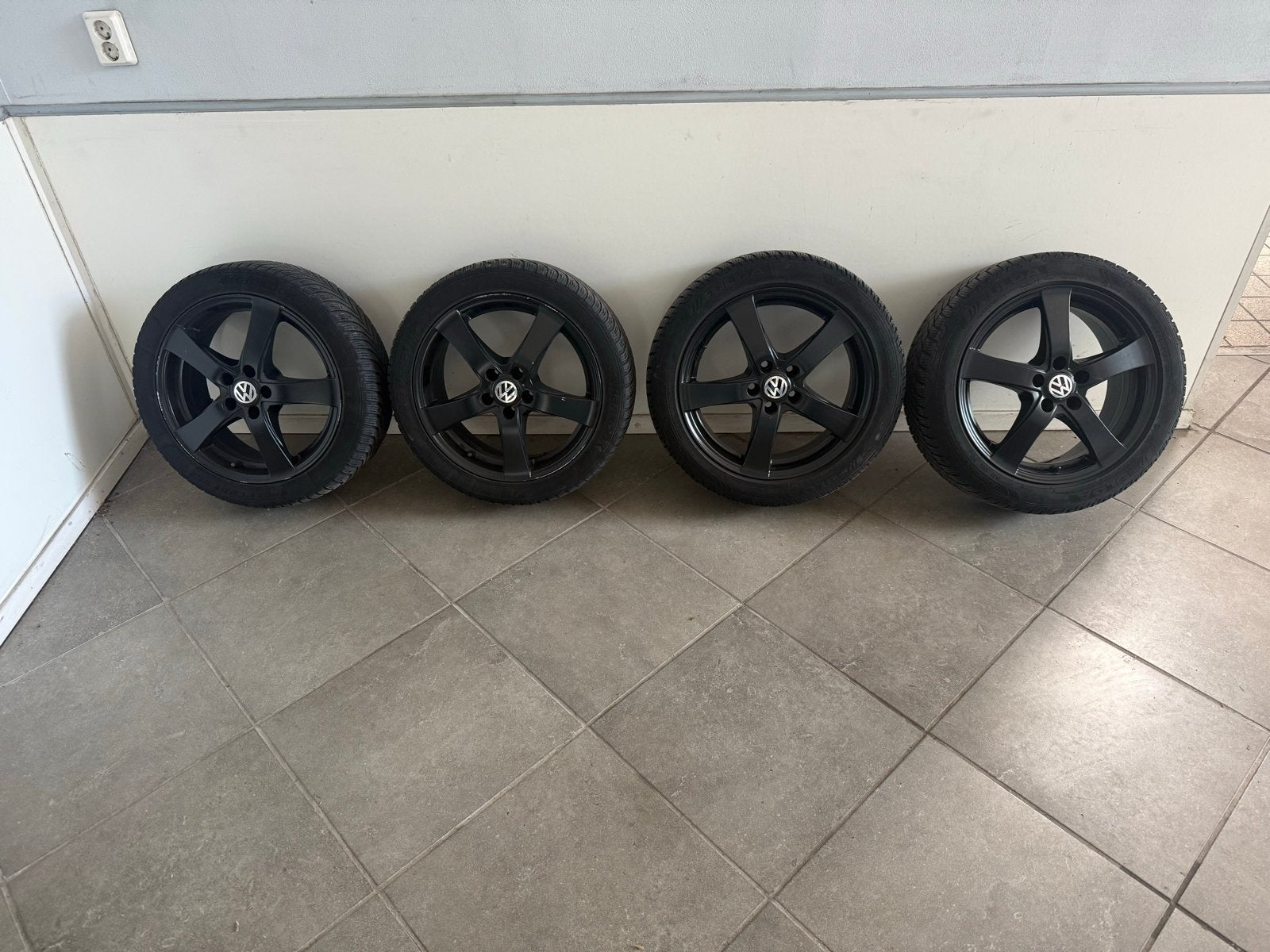 Seat Ibiza winterbanden met velgen 195/50R16, Auto-onderdelen, Banden en Velgen, Ophalen, Gebruikt, 16 inch, Banden en Velgen