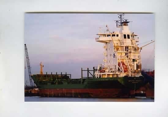 scheepvaart-foto-baltic trader-winschoten-2x, Ophalen of Verzenden, Zo goed als nieuw, Motorboot, Boek of Tijdschrift