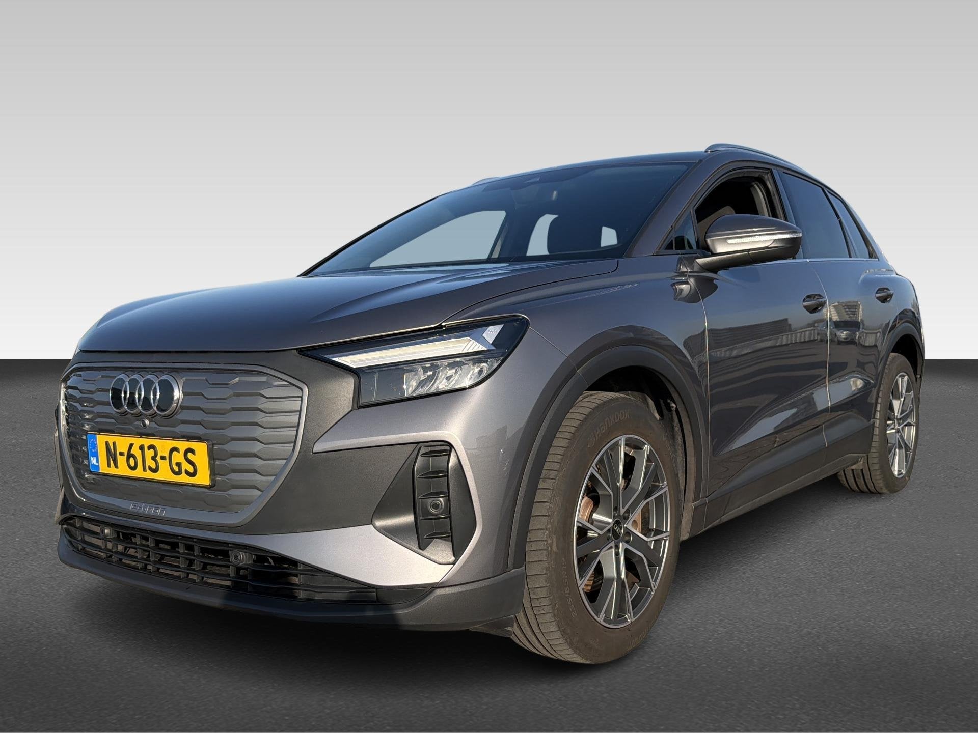 Audi Q4 e-tron 40 Launch edition 77 kWh, Auto's, Audi, Automaat, Gebruikt, Origineel Nederlands, Elektrisch