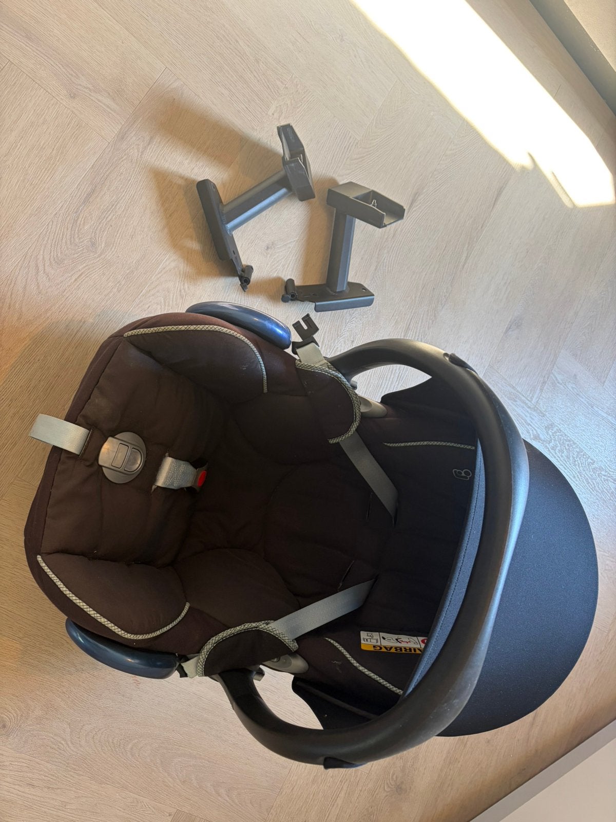 Lovens Maxi-Cosi adapter + Maxi-Cosi Cabriofix, Ophalen, Gebruikt, 1 kind, Overige merken
