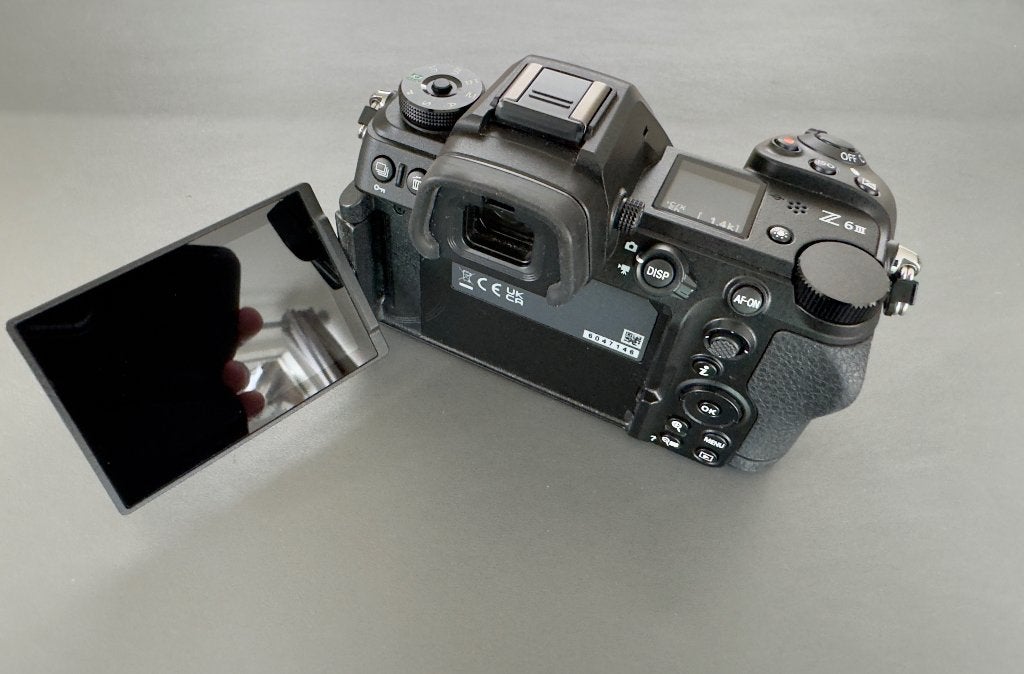 Nikon Z6 III - ZGAN