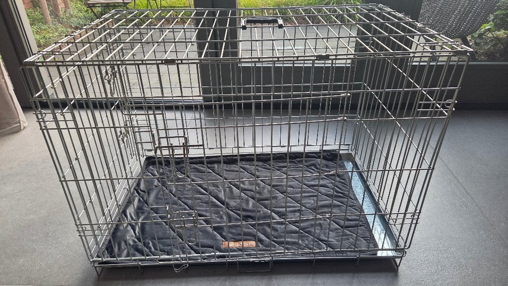 Hondenbench Adori middelgrote hond 90×58×66, Ophalen, Zo goed als nieuw