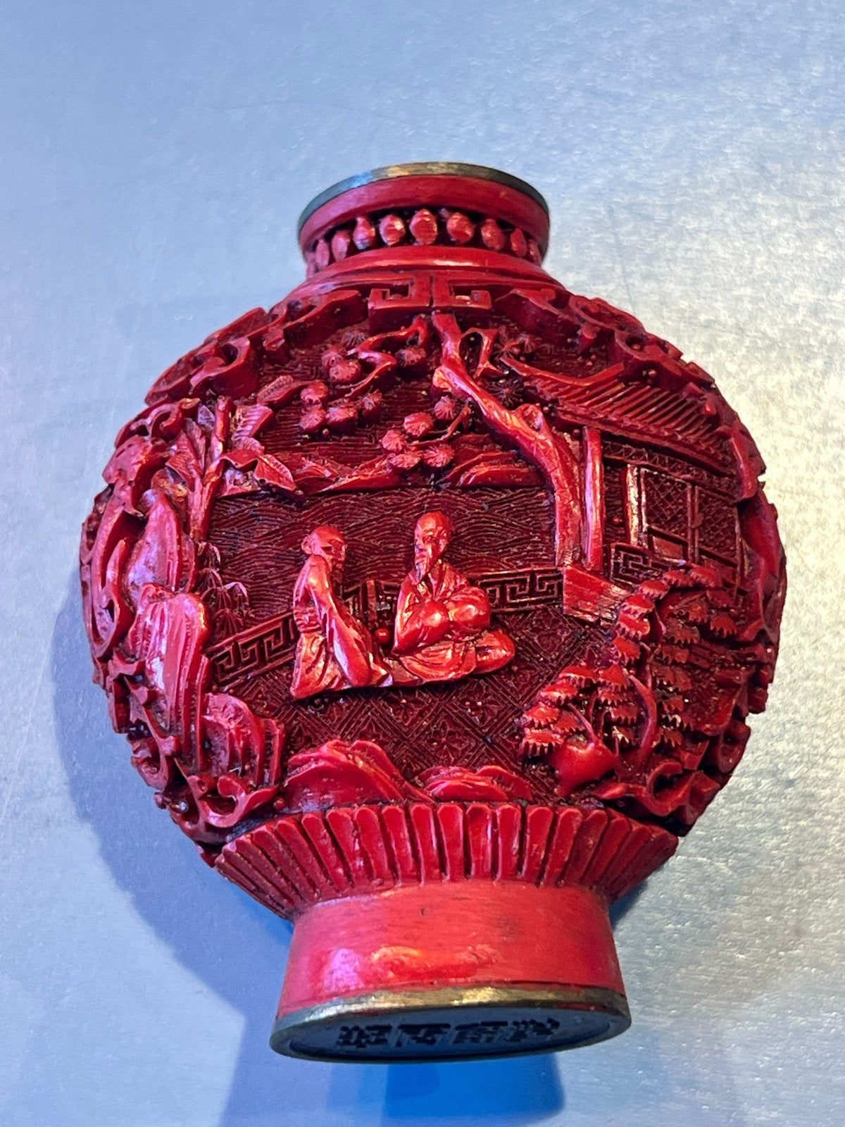Chinese Cinnabar Lakwerk Snuifles - Qianlong Merkteken, Antiek en Kunst, Ophalen of Verzenden