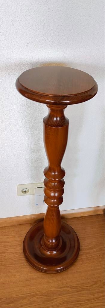 Notenhouten planten tafel, Ophalen, Zo goed als nieuw, Hout