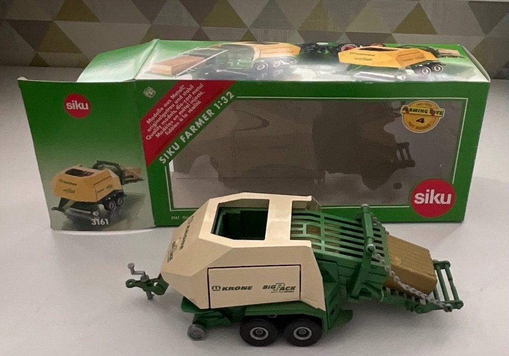 Balenpers Doos 3161, Ophalen of Verzenden, Zo goed als nieuw, Tractor of Landbouw, SIKU