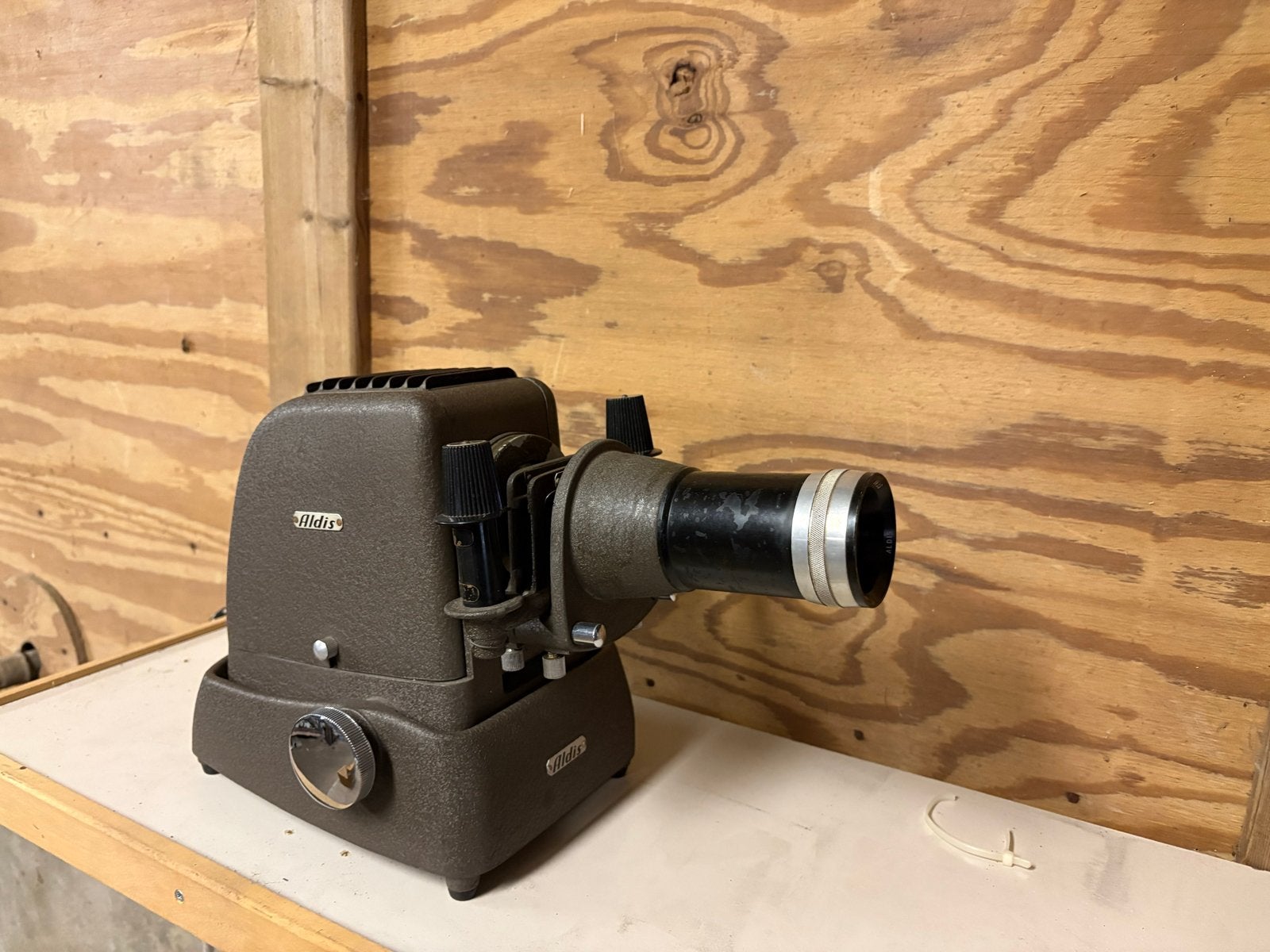 Vintage Aldis dia projector - Goede staat, Ophalen, Gebruikt, Met scherm